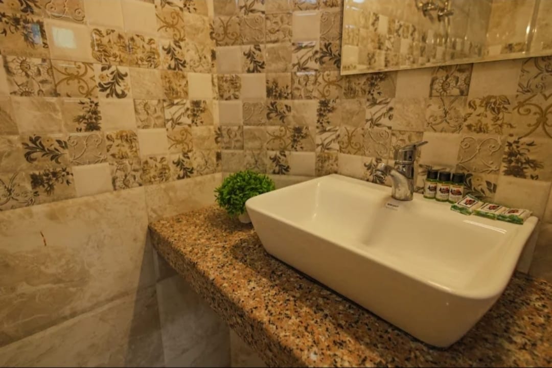 hotel image3