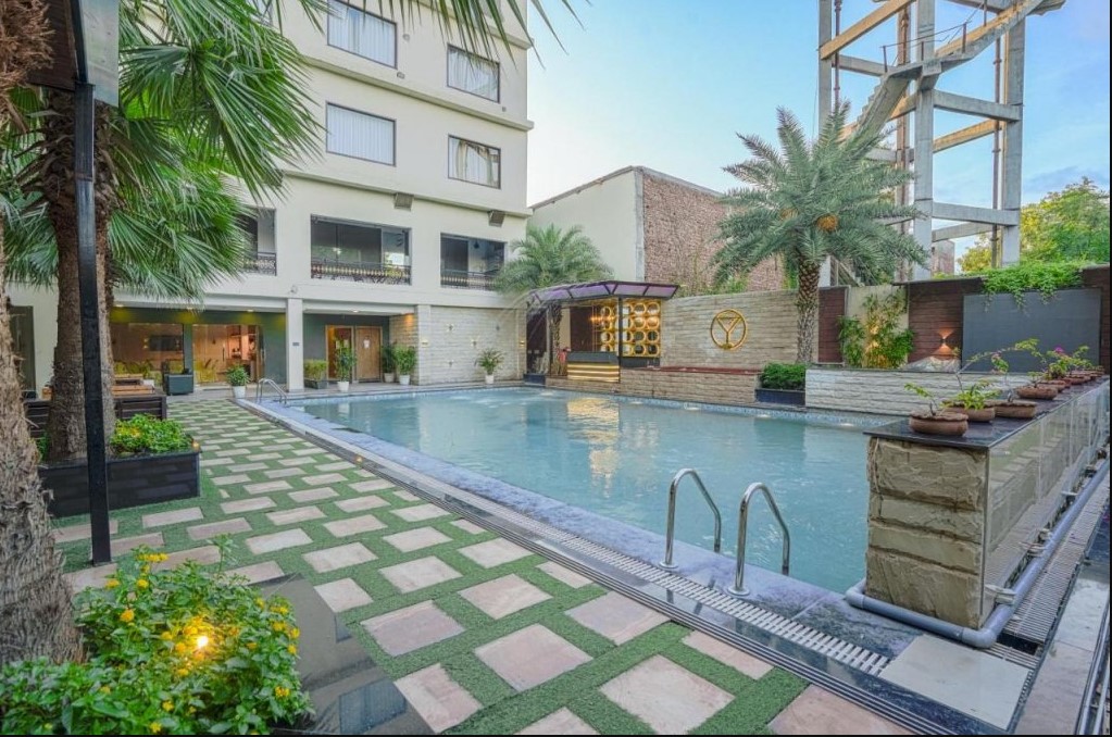 hotel image4