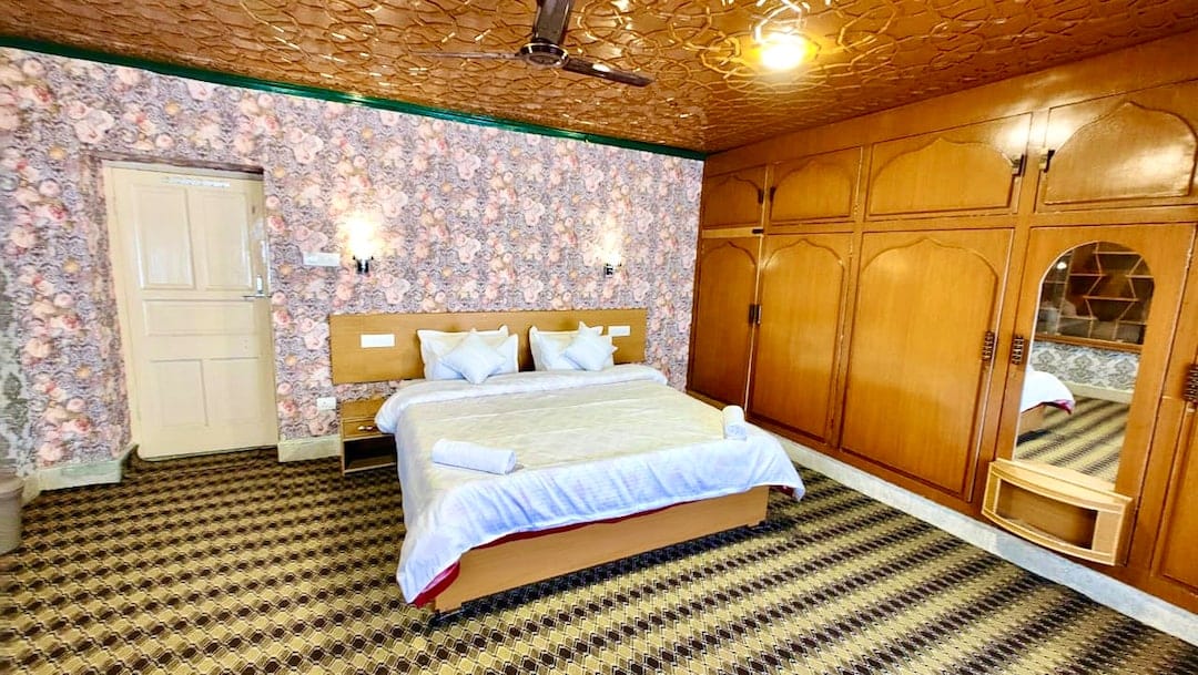 hotel image2