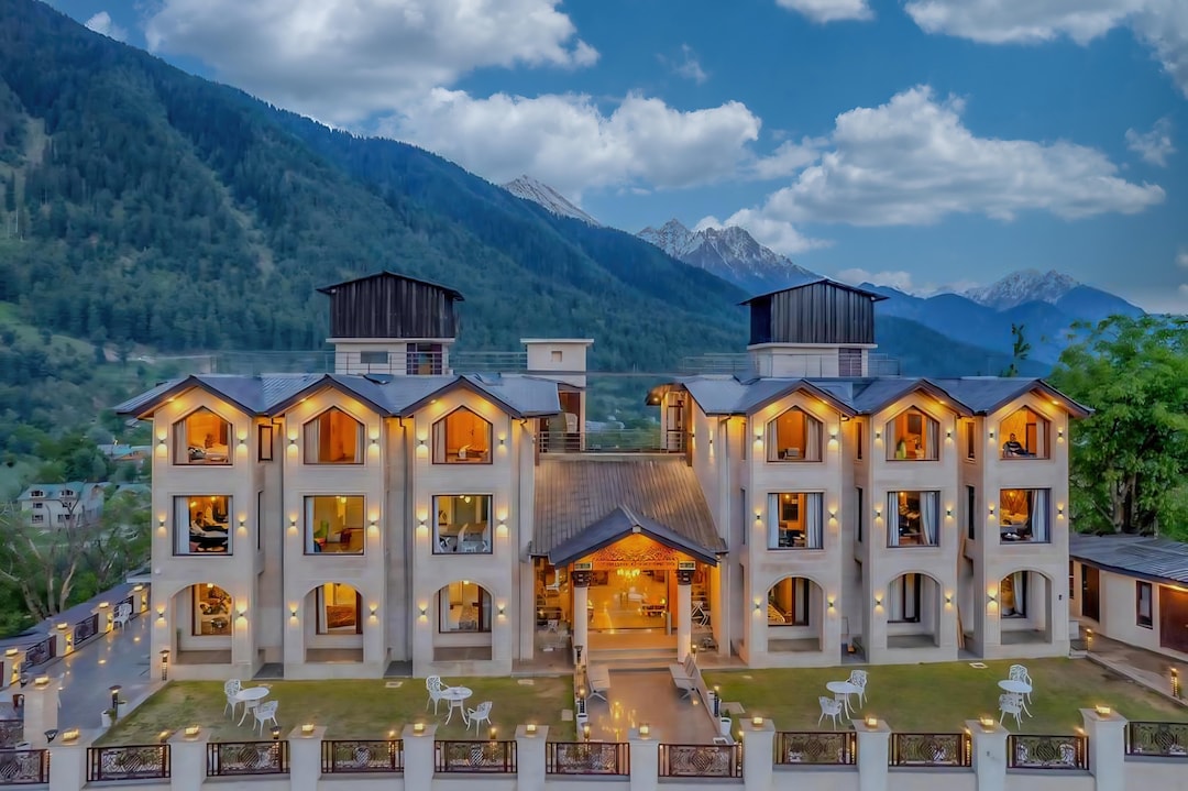 hotel image1