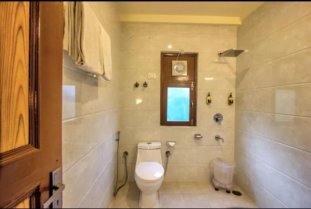 hotel image3
