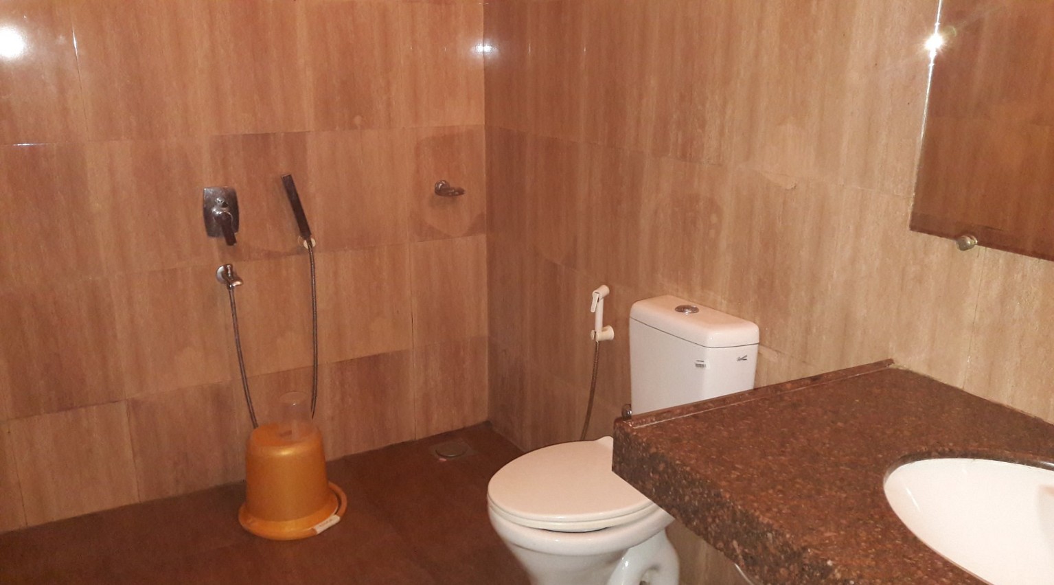 hotel image3