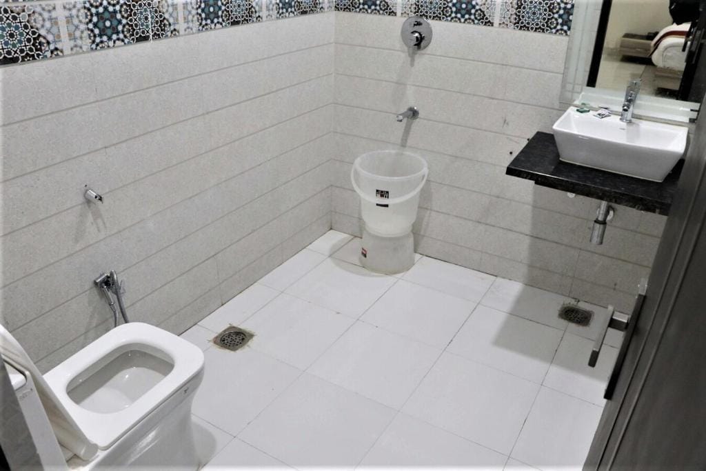 hotel image3