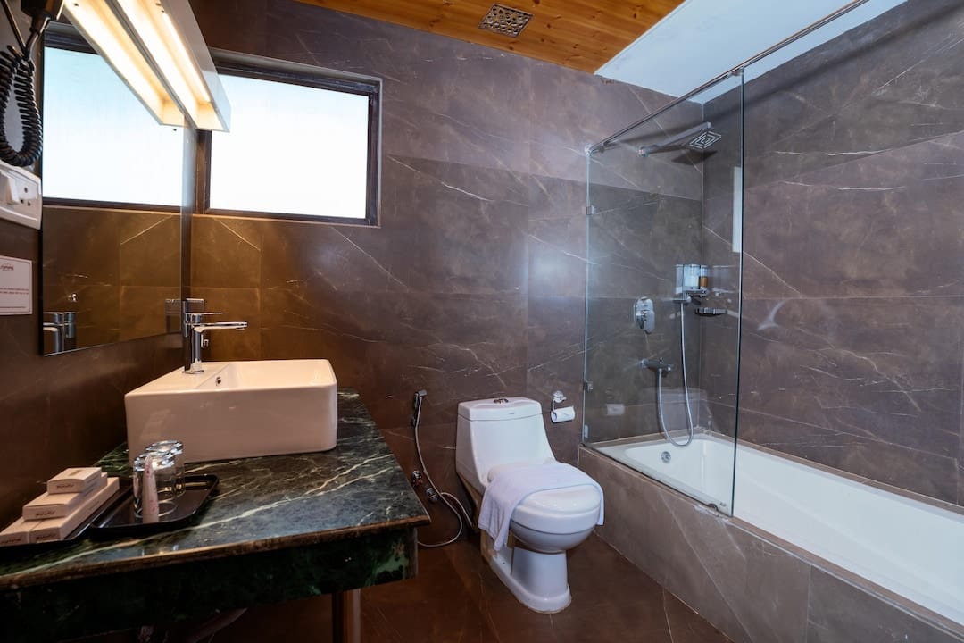 hotel image3