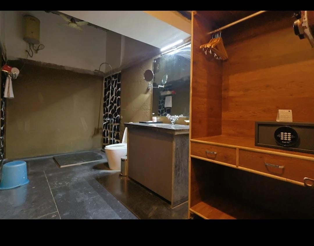 hotel image3